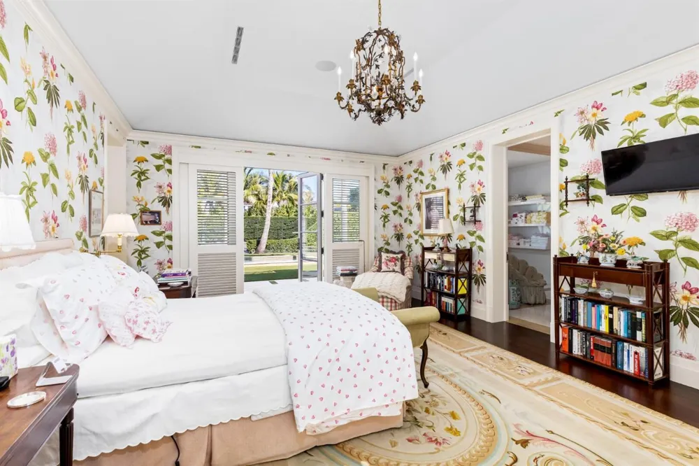710 S County Road Palm Beach, FL 33480