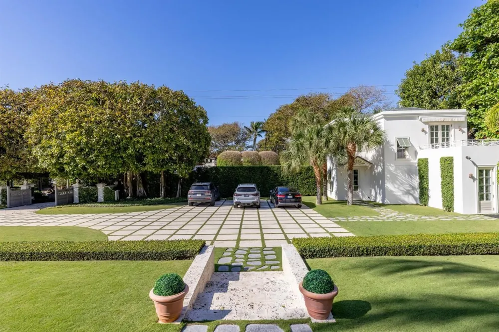 710 S County Road Palm Beach, FL 33480