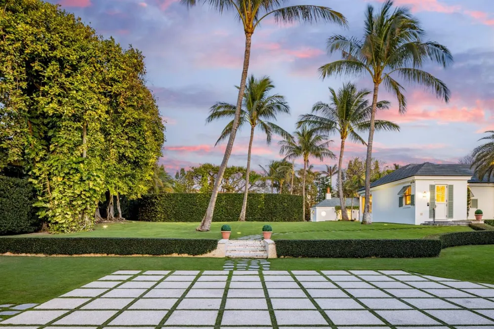 710 S County Road Palm Beach, FL 33480