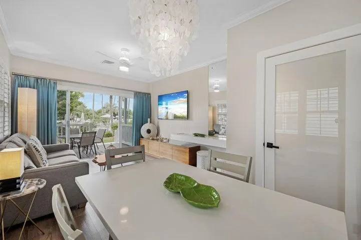 5092 Sunset Village Drive 