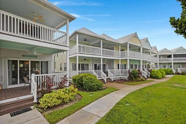 5092 Sunset Village Drive 