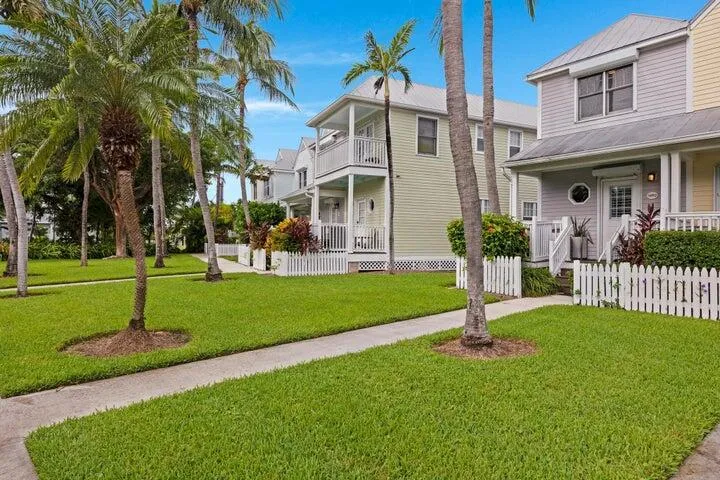 5092 Sunset Village Drive 