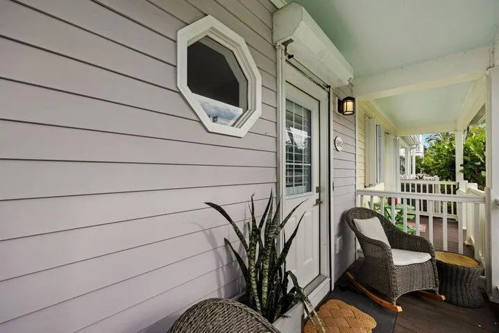 5092 Sunset Village Drive 