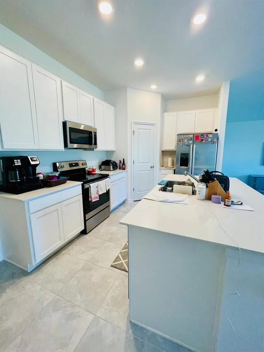 639 Daring Drive Davenport, FL 33837