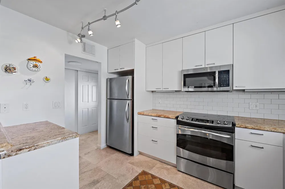 3601 S Ocean Boulevard #601 South Palm Beach, FL 33480
