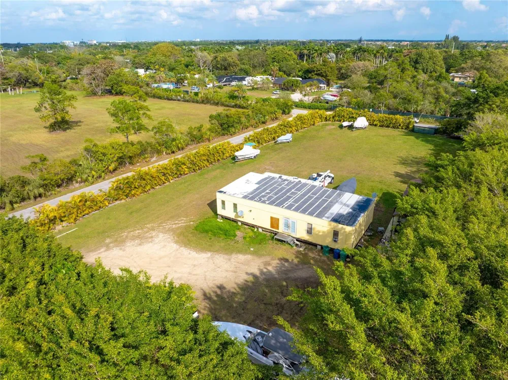 23600 SW 125 AVENUE Homestead, FL 33032