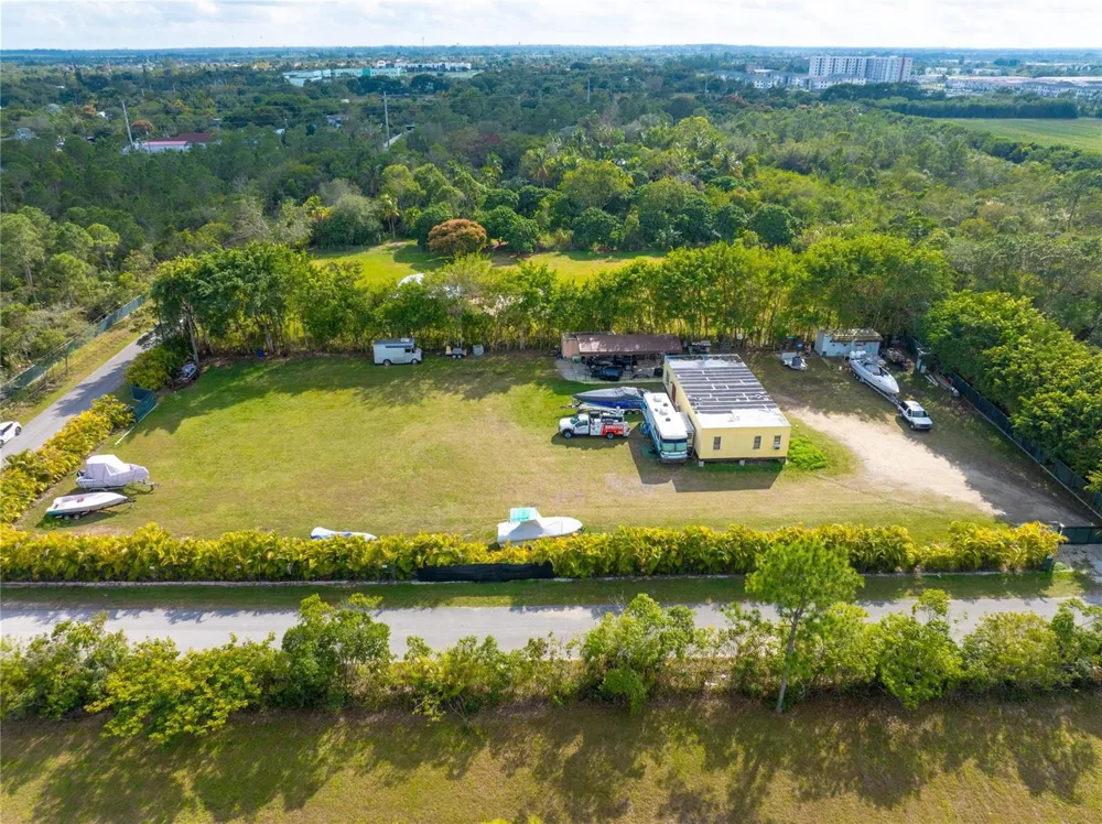 23600 SW 125 AVENUE Homestead, FL 33032