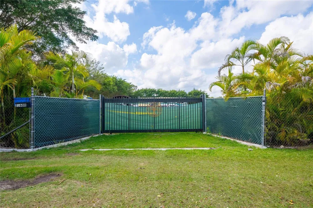 23600 SW 125 AVENUE Homestead, FL 33032