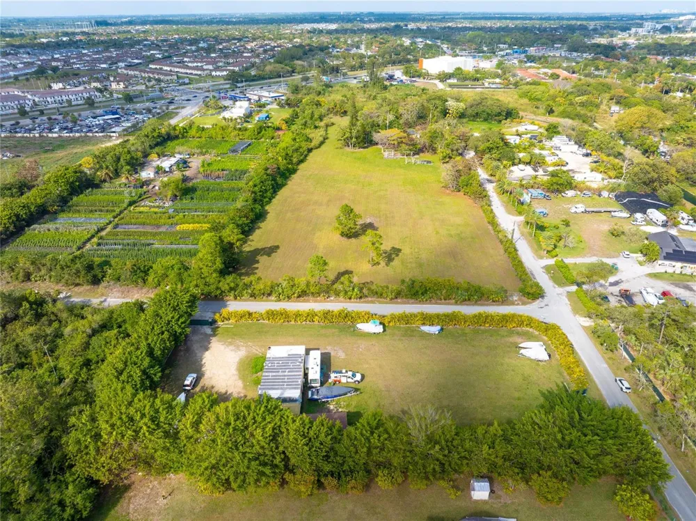 23600 SW 125 AVENUE Homestead, FL 33032