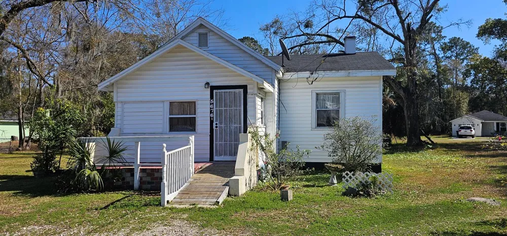 5676 Soutel Drive Jacksonville, FL 32219