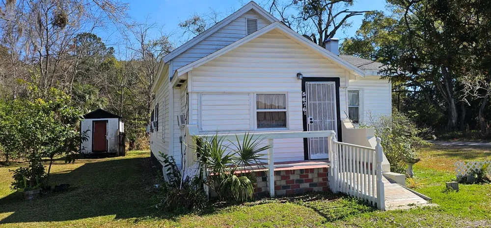 5676 Soutel Drive Jacksonville, FL 32219