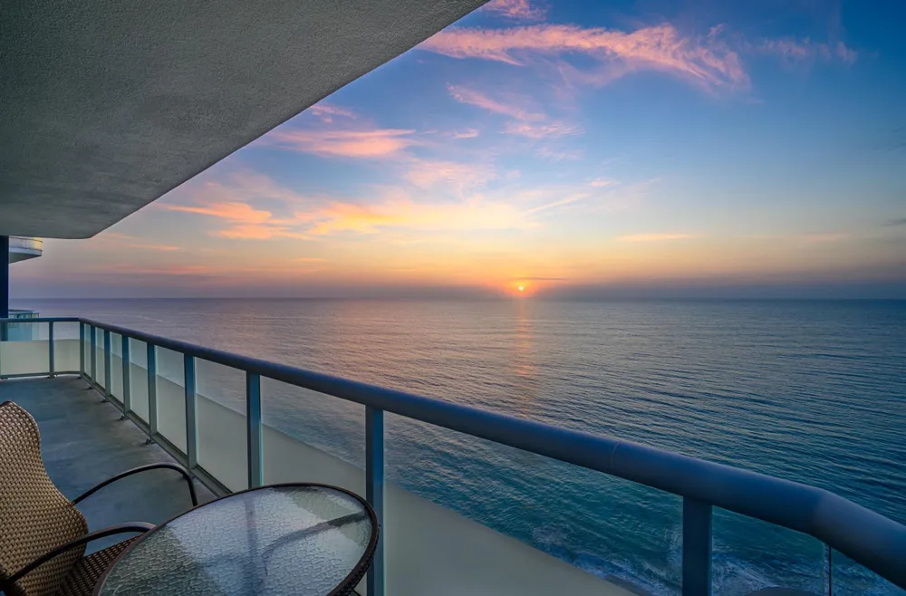 3554 Ocean Drive #Ph4n Vero Beach, FL 32963