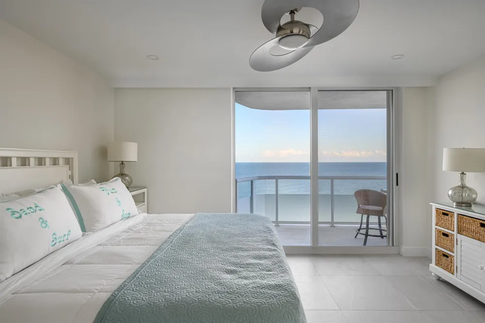 3554 Ocean Drive #Ph4n Vero Beach, FL 32963