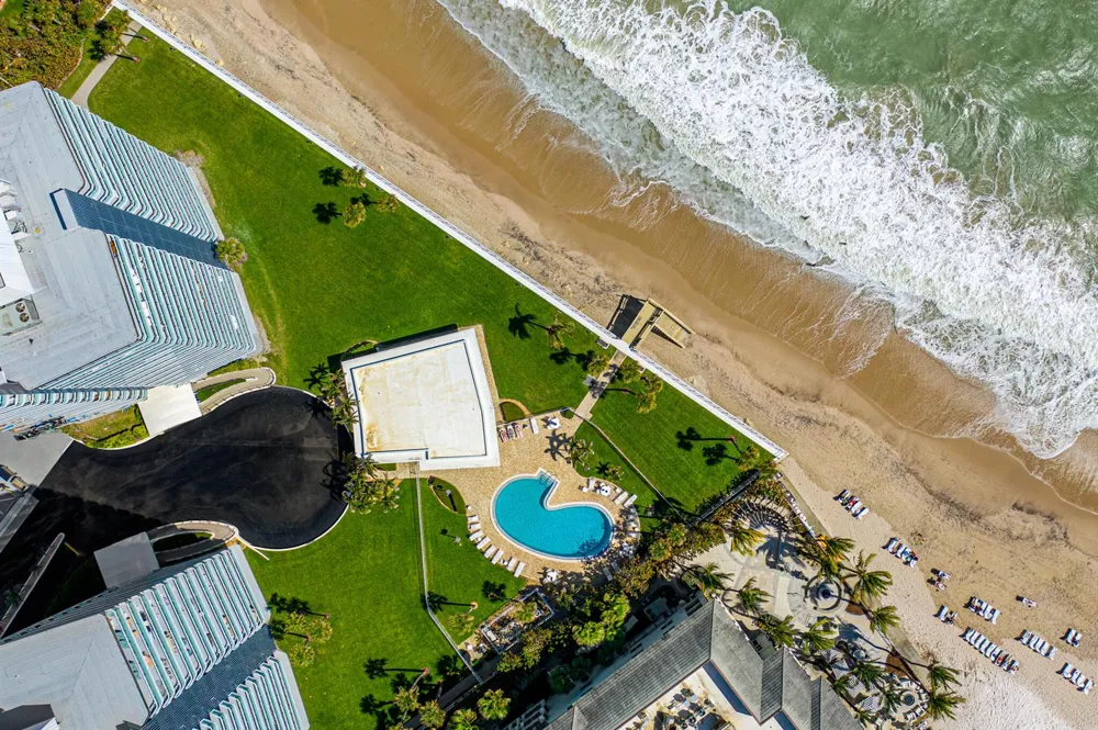3554 Ocean Drive #Ph4n Vero Beach, FL 32963