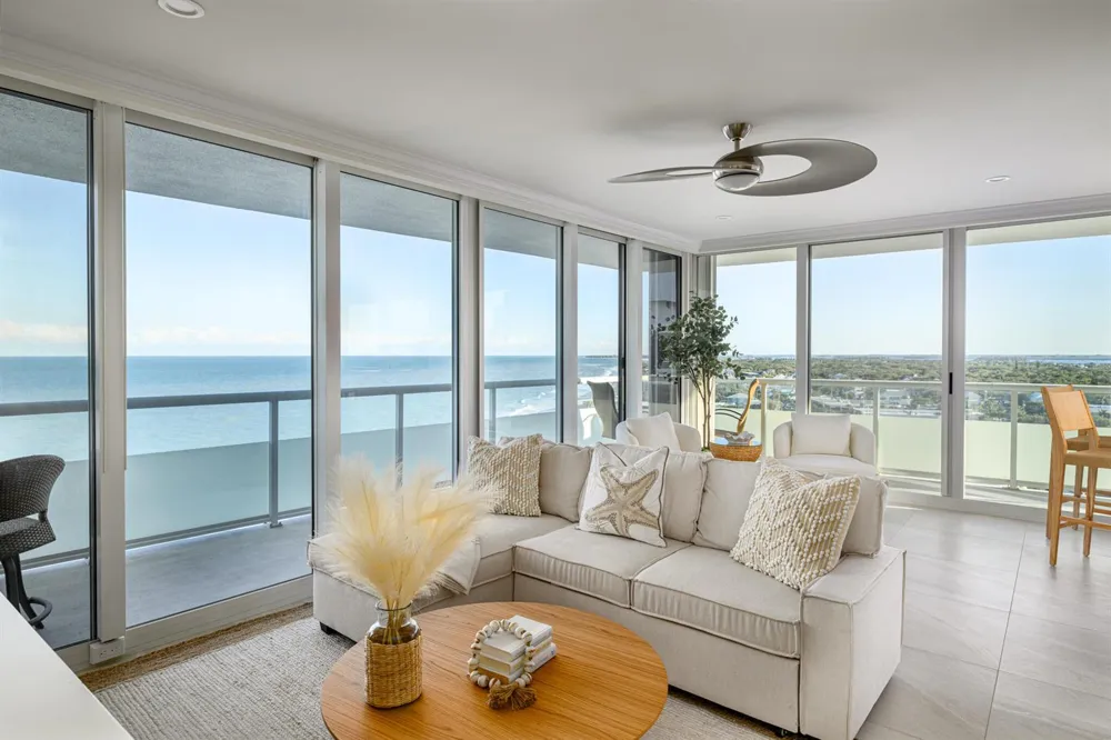 3554 Ocean Drive #Ph4n Vero Beach, FL 32963