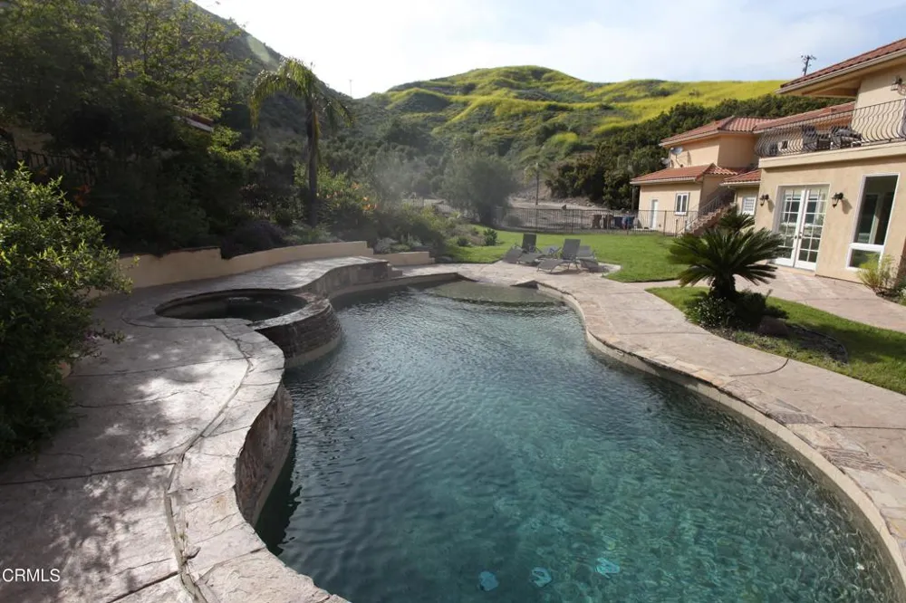 6909 Solano Verde Drive Somis, CA 93066