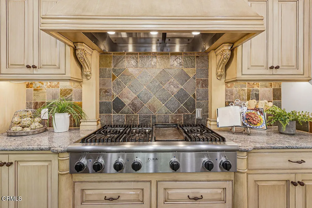6909 Solano Verde Drive Somis, CA 93066