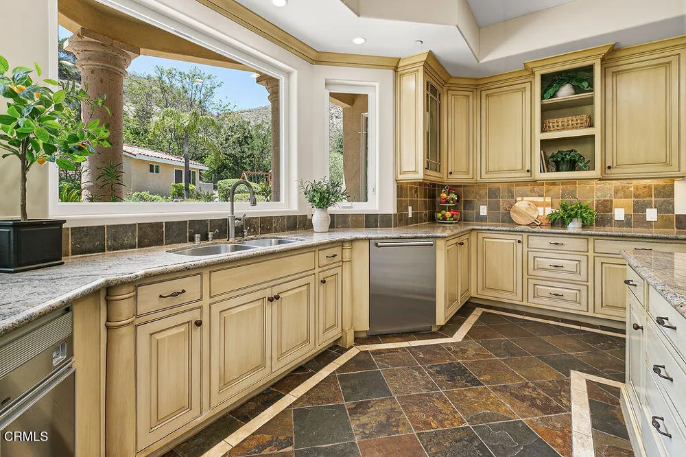 6909 Solano Verde Drive Somis, CA 93066
