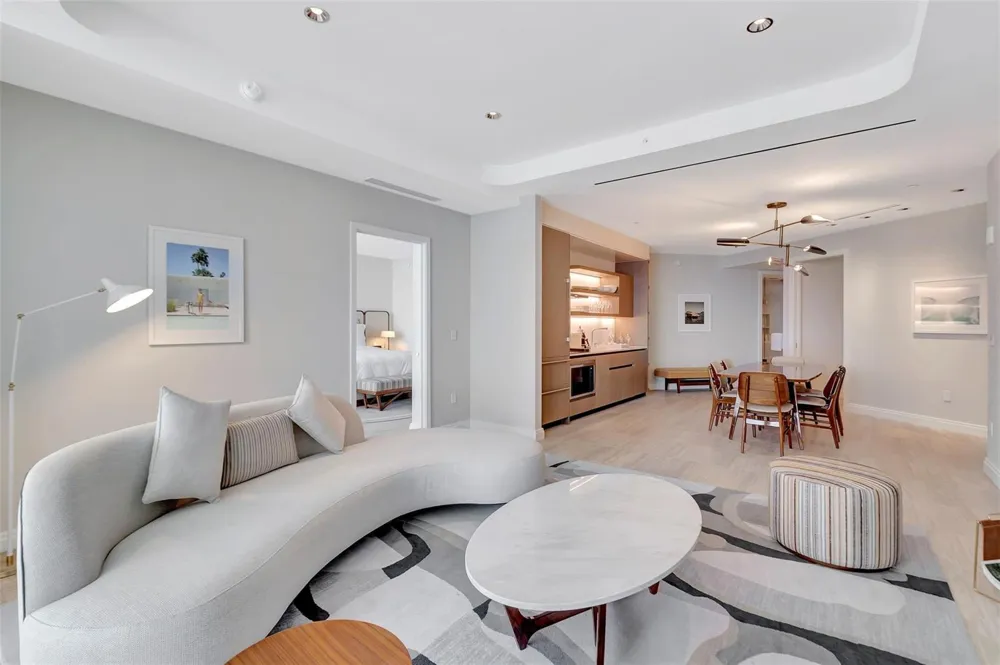 525 Fort Lauderdale Beach Boulevard #1607 Fort Lauderdale, FL 33304