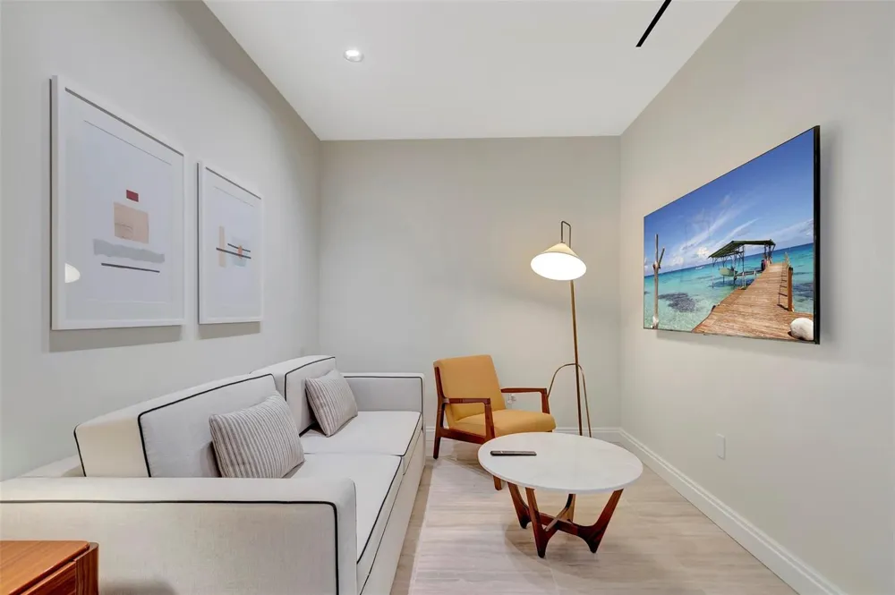 525 Fort Lauderdale Beach Boulevard #1607 Fort Lauderdale, FL 33304