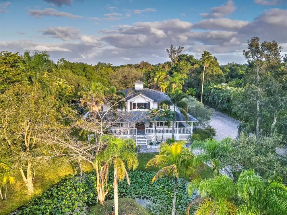 6402 SW 185th Way Southwest Ranches, FL 33332