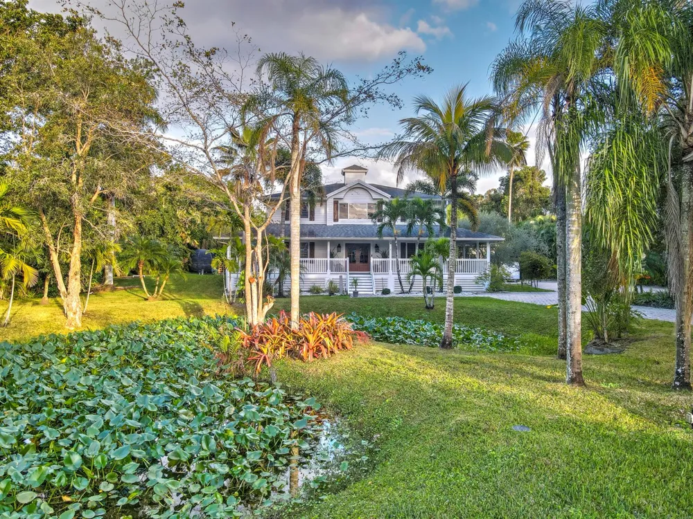 6402 SW 185th Way Southwest Ranches, FL 33332