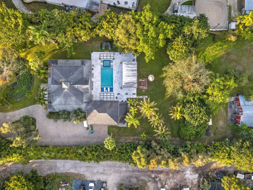 6402 SW 185th Way Southwest Ranches, FL 33332