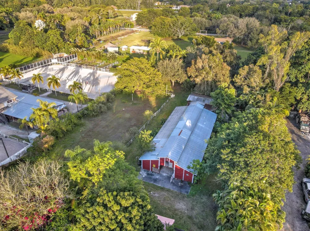 6402 SW 185th Way Southwest Ranches, FL 33332