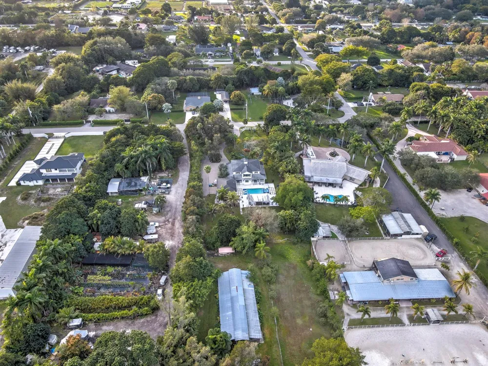 6402 SW 185th Way Southwest Ranches, FL 33332