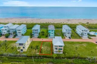4865 Watersong Way Hutchinson Island, FL 34949