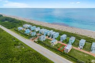 4865 Watersong Way Hutchinson Island, FL 34949