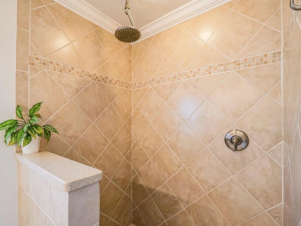 2180 Seville Avenue Vero Beach, FL 32960