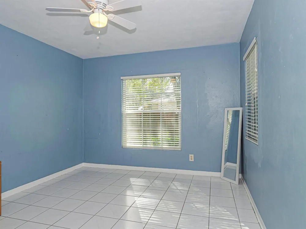 2180 Seville Avenue Vero Beach, FL 32960