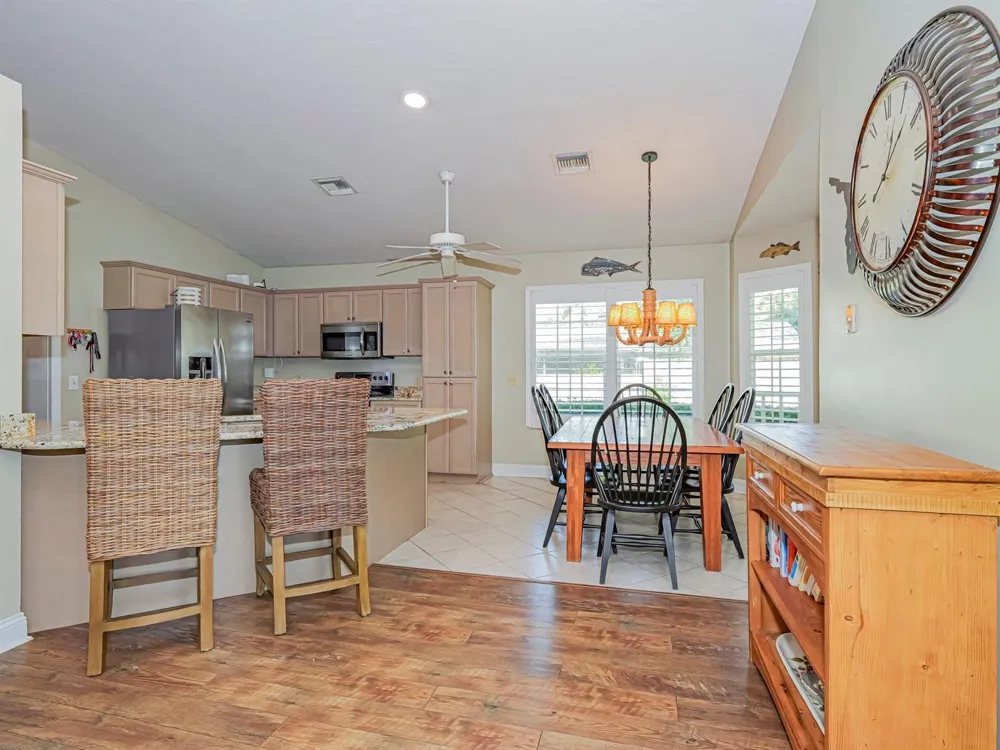 2180 Seville Avenue Vero Beach, FL 32960