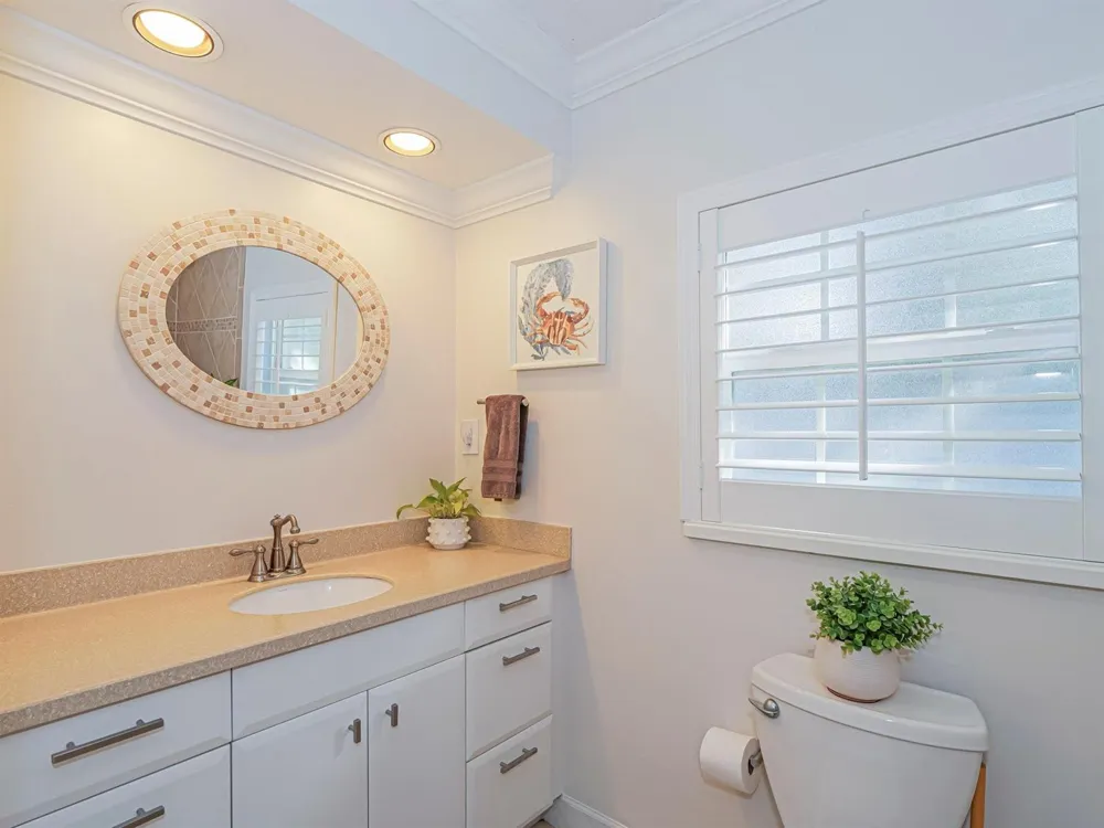 2180 Seville Avenue Vero Beach, FL 32960