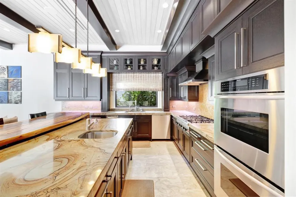 815 Idlewyld Drive Fort Lauderdale, FL 33301