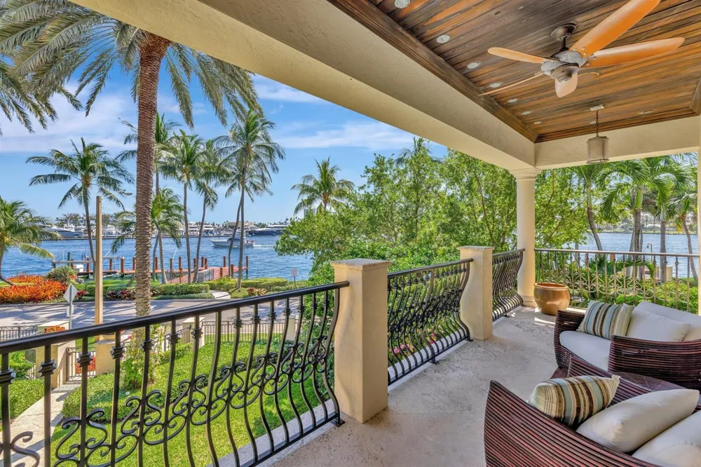 815 Idlewyld Drive Fort Lauderdale, FL 33301