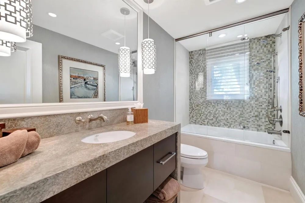 815 Idlewyld Drive Fort Lauderdale, FL 33301