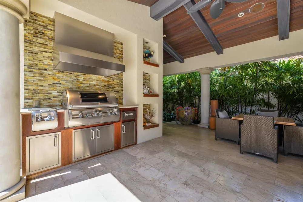 815 Idlewyld Drive Fort Lauderdale, FL 33301