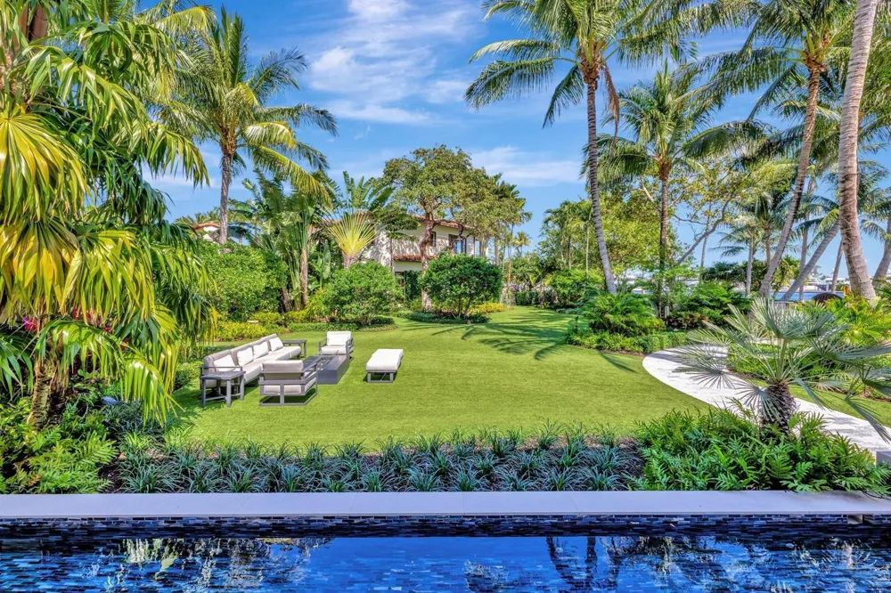 815 Idlewyld Drive Fort Lauderdale, FL 33301