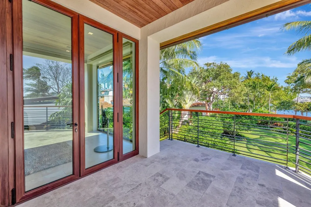 815 Idlewyld Drive Fort Lauderdale, FL 33301