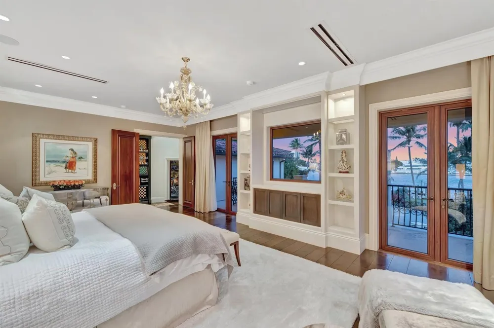 815 Idlewyld Drive Fort Lauderdale, FL 33301