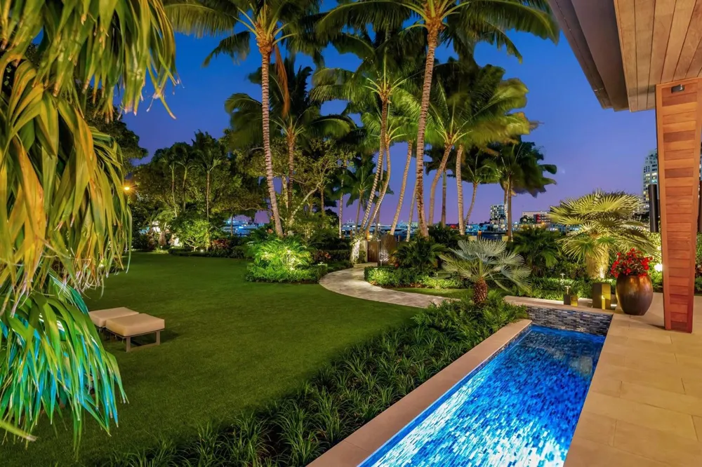 815 Idlewyld Drive Fort Lauderdale, FL 33301