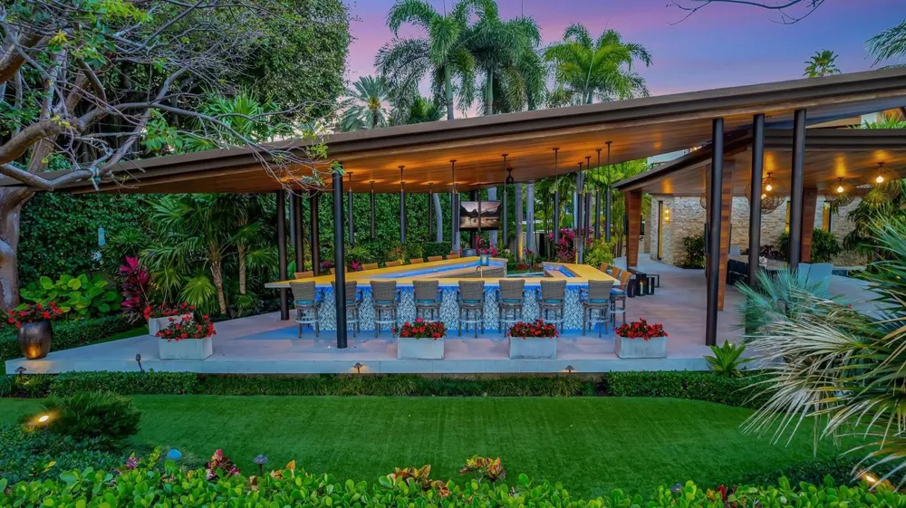 815 Idlewyld Drive Fort Lauderdale, FL 33301