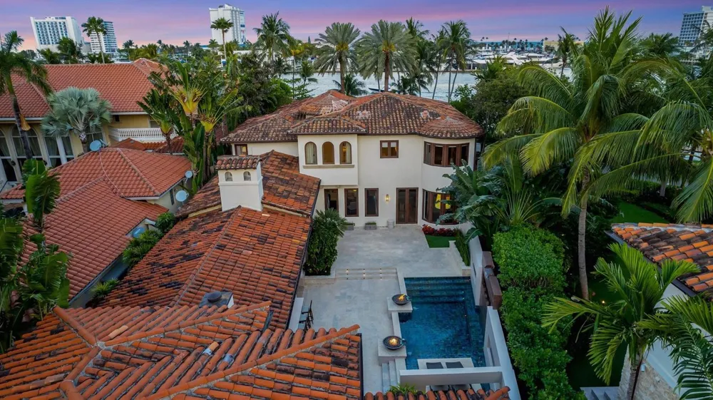 815 Idlewyld Drive Fort Lauderdale, FL 33301