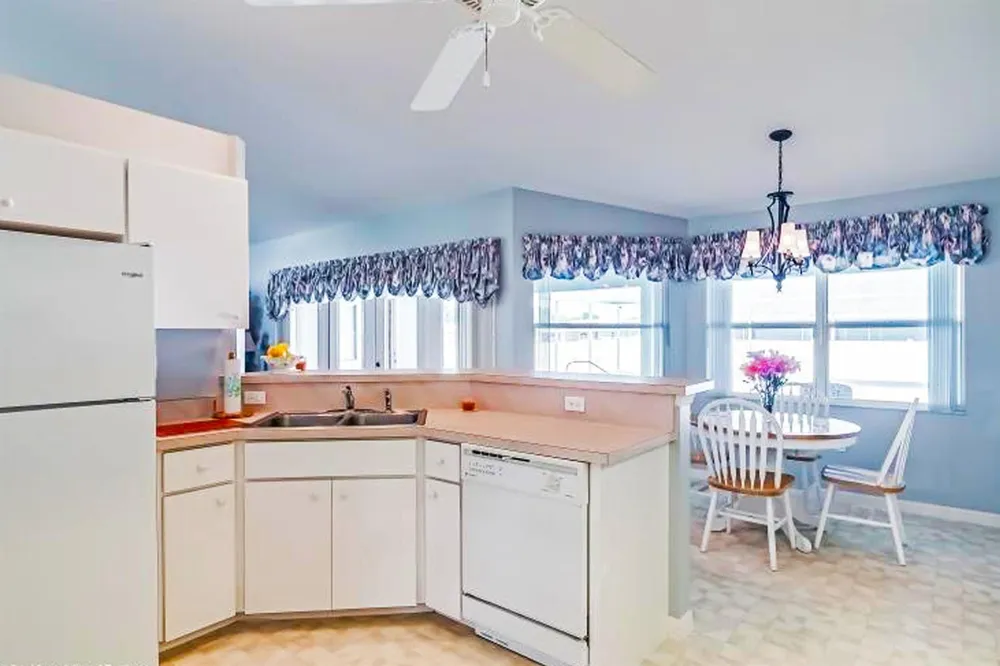 424 Holly Drive Sebring, FL 33876
