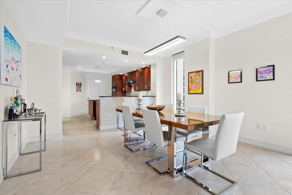 4600 Ocean Drive #701 Singer Island, FL 33404
