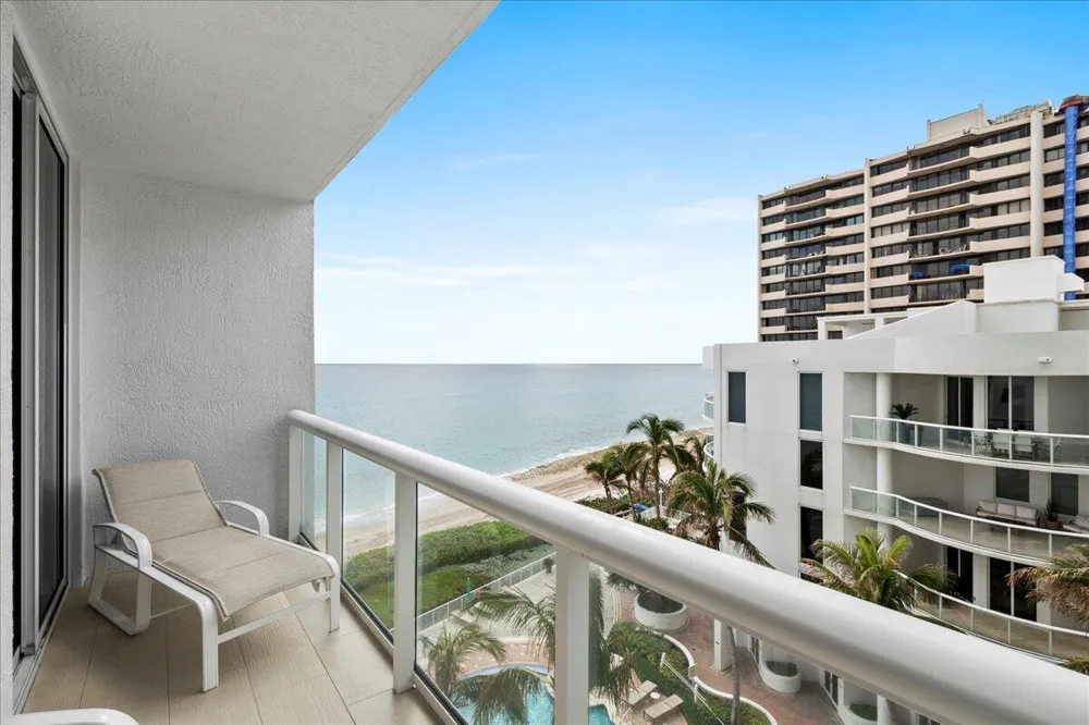 4600 Ocean Drive #701 Singer Island, FL 33404