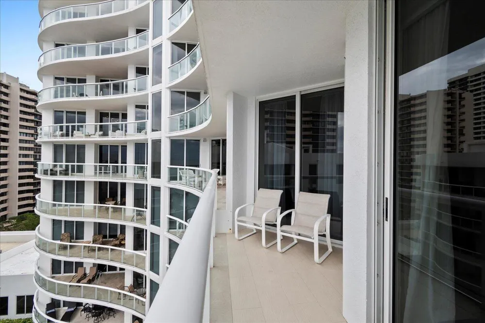 4600 Ocean Drive #701 Singer Island, FL 33404