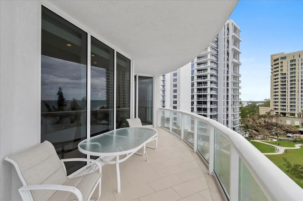 4600 Ocean Drive #701 Singer Island, FL 33404